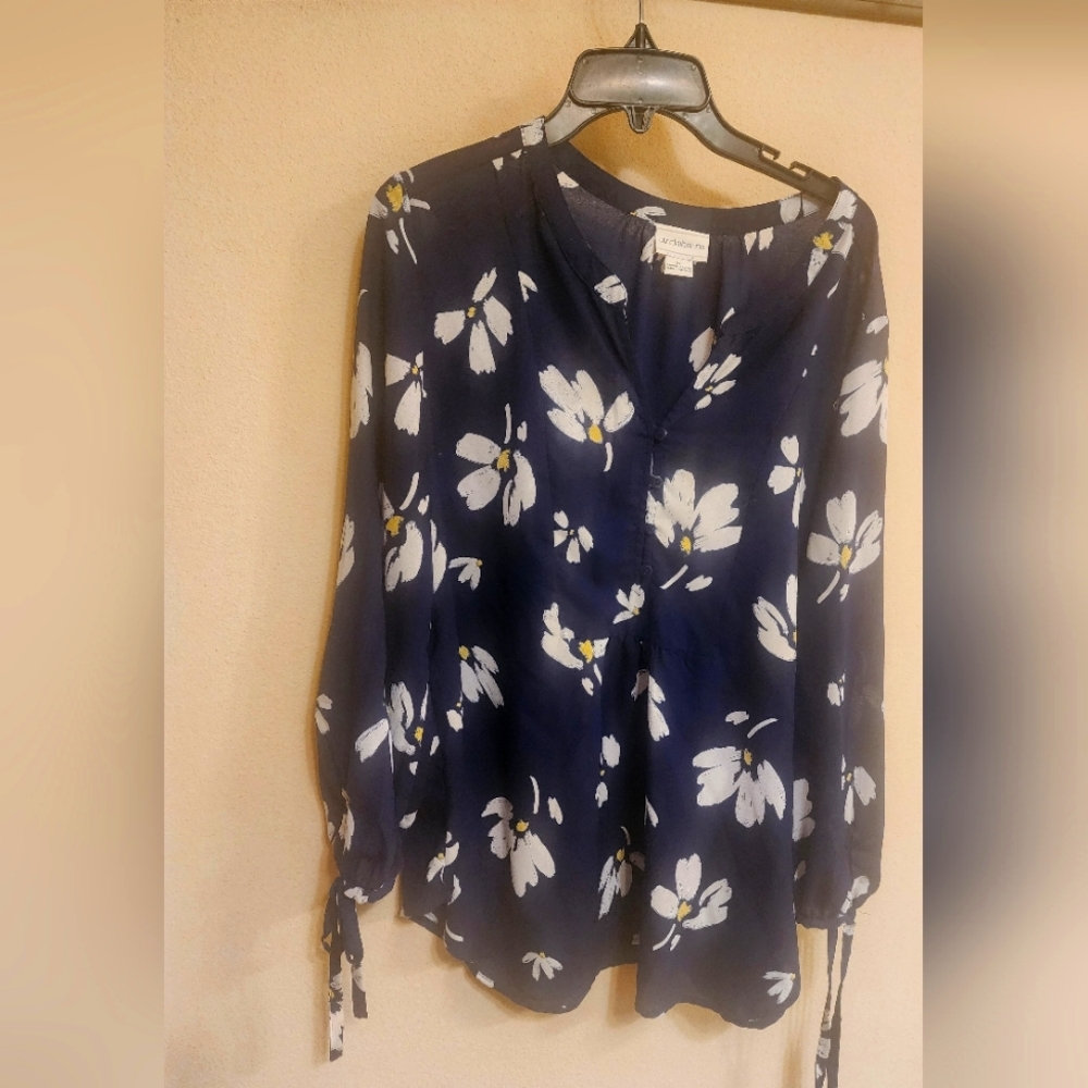 Floral blouse
